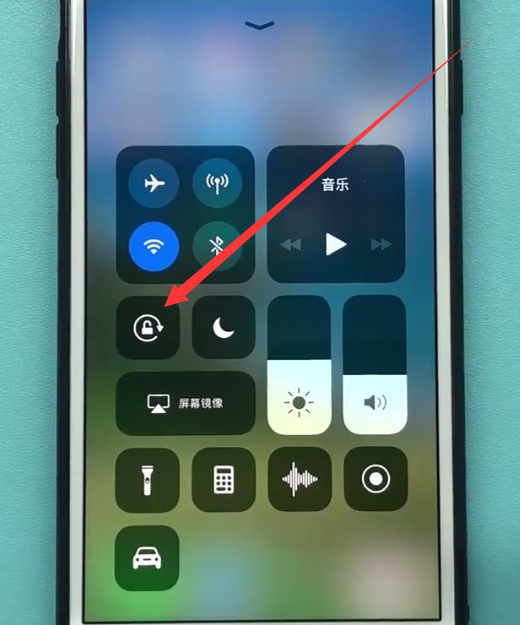 苹果手机有锁版怎么换外屏(苹果有锁机可以换sim卡吗)