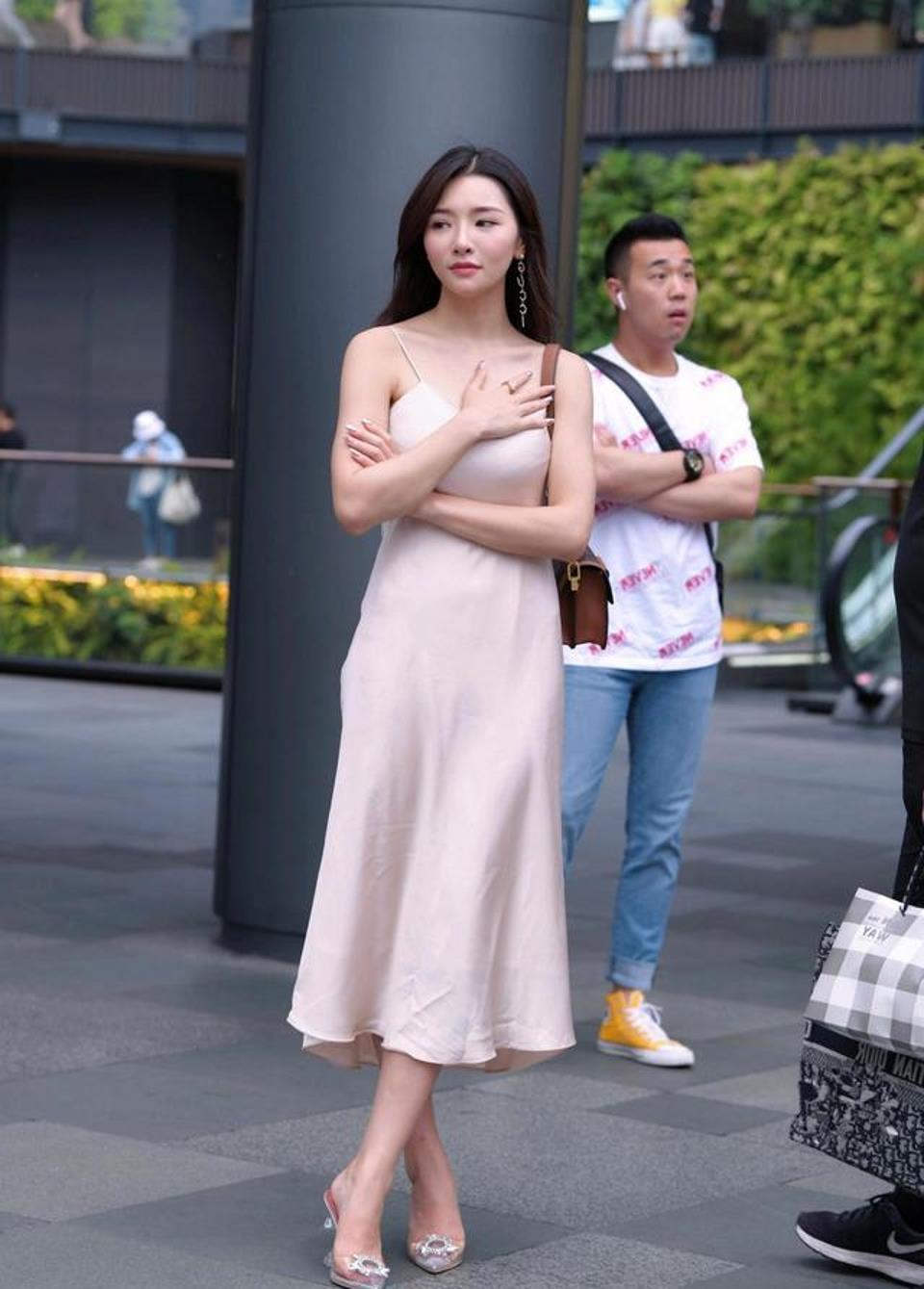 无尽行动苹果手机版(无尽行动苹果手游下载)-第6张图片-有道翻译官网