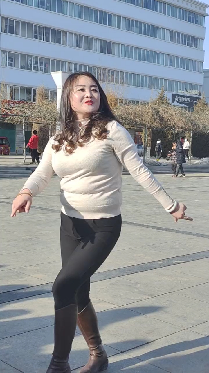 大妹子音乐版下载苹果版(大妹子音乐版下载苹果版安装)-第5张图片-有道翻译官网